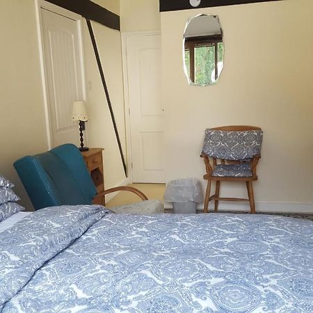 Follets B&B Pewsey Zewnętrze zdjęcie