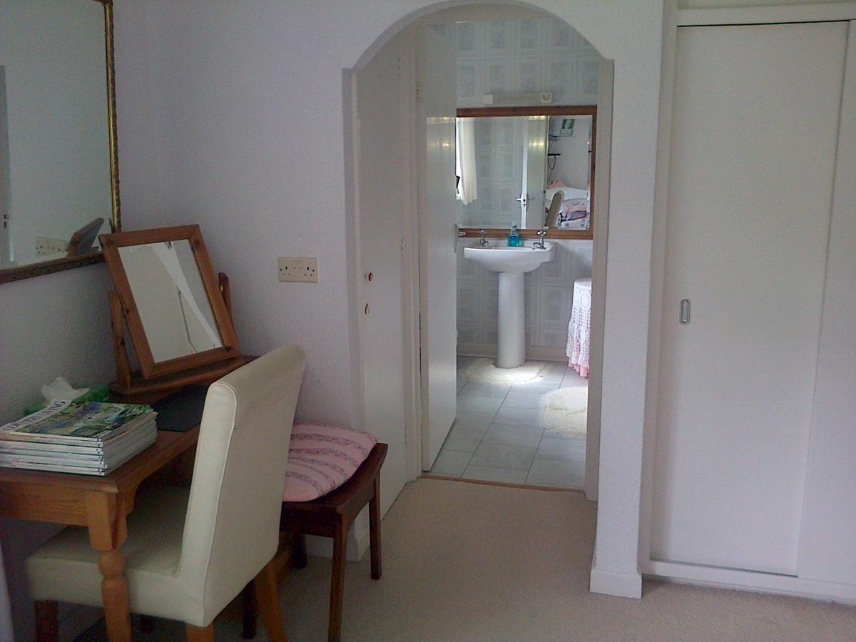 Follets B&B Pewsey Zewnętrze zdjęcie