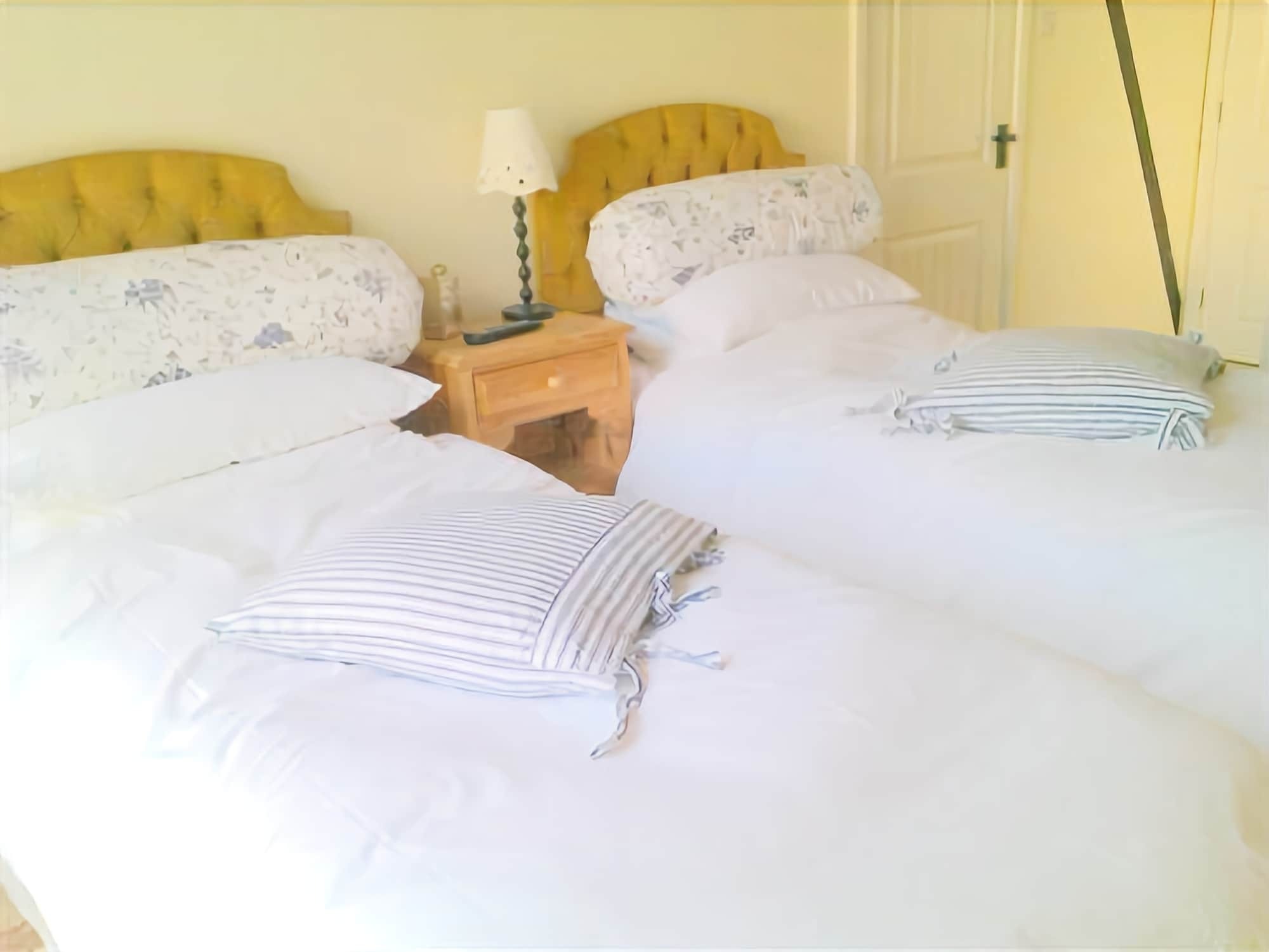 Follets B&B Pewsey Zewnętrze zdjęcie